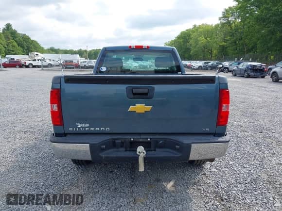 2012 Chevrolet Silverado 1500 Work Truck с VIN 1GCNKPEX3CZ157116, выставлен на аукционе IAAI как лот 42474833 с пробегом 93 634 миль миль и . История ставок и продаж доступна на DreamBid. Изображение 16.