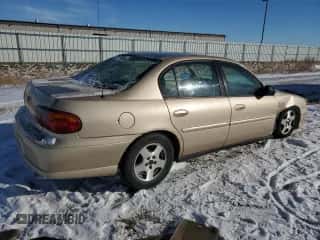 2004 Chevrolet Malibu Classic с VIN 1G1ND52F44M589599, выставлен на аукционе Copart как лот 82615934 с пробегом 107 979 миль миль и На запчасти • Non repairable. История ставок и продаж доступна на DreamBid. Изображение 3.