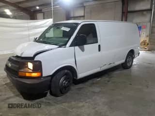 2006 Chevrolet Express Cargo с VIN 1GCFH15T561200645, выставлен на аукционе Copart как лот 70101675 с пробегом 98 059 миль миль и Списание • Salvage title. История ставок и продаж доступна на DreamBid. Изображение 1.