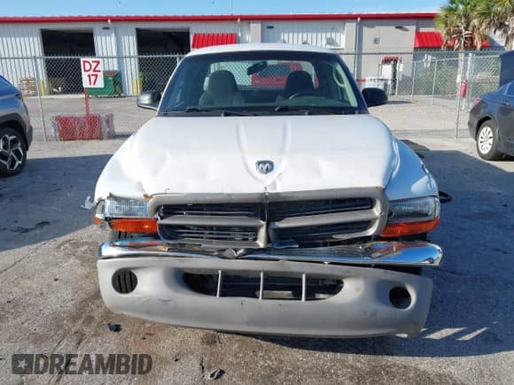 2003 Dodge Dakota с VIN 1D7HL12X13S319223, выставлен на аукционе IAAI как лот 42512419 с пробегом 286 021 миль миль и . История ставок и продаж доступна на DreamBid. Изображение 6.