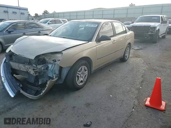 2005 Chevrolet Malibu с VIN 1G1ZS52F35F328879, выставлен на аукционе Copart как лот 62897995 с пробегом 118 671 миль миль и Списание • Salvage title. История ставок и продаж доступна на DreamBid. Изображение 13.
