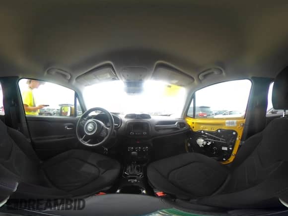 2017 Jeep Renegade Latitude с VIN ZACCJABB9HPF07564, выставлен на аукционе IAAI как лот 42491504 с пробегом 79 597 миль миль и . История ставок и продаж доступна на DreamBid. Изображение 19.