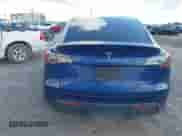 2022 Tesla Model Y Long Range z VIN 7SAYGDEE9NF443673, wystawiony jako IAAI lot #42878246 z przebiegiem 65 689 mil mil oraz . Historia ofert i sprzedaży dostępna na DreamBid. Obrazek 23.