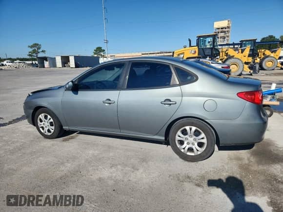 2010 Hyundai Elantra GLS с VIN KMHDU4AD8AU980811, выставлен на аукционе Copart как лот 89557585 с пробегом 179 960 миль миль и Списание • Salvage title. История ставок и продаж доступна на DreamBid. Изображение 2.