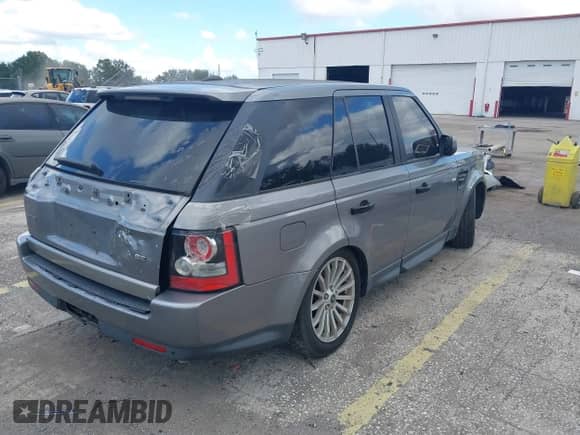 2013 Land Rover Range Rover Sport HSE z VIN SALSF2D48DA787658, wystawiony jako IAAI lot #43464007 z przebiegiem 111 804 mil mil oraz . Historia ofert i sprzedaży dostępna na DreamBid. Obrazek 4.