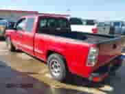 2000 GMC Sierra 1500 SLE z VIN 1GTEC19V4YZ273841, wystawiony jako IAAI lot #41981942 z przebiegiem 357 003 mil mil oraz . Historia ofert i sprzedaży dostępna na DreamBid. Obrazek 3.