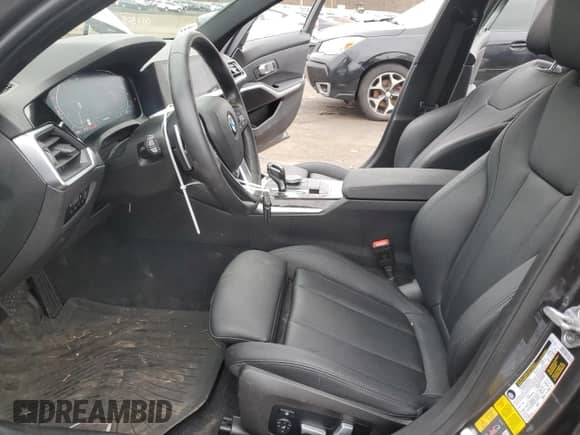 2021 BMW 3 Series 330e xDrive с VIN 3MW5P9J02M8B56487, выставлен на аукционе Copart как лот 40165144 с пробегом 31 033 миль миль и . История ставок и продаж доступна на DreamBid. Изображение 7.