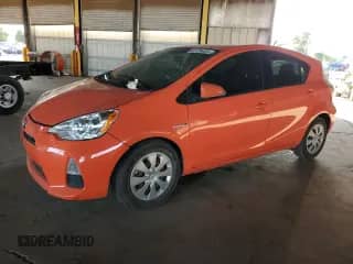 2012 Toyota Prius One с VIN JTDKDTB3XC1008921, выставлен на аукционе Copart как лот 82726485 с пробегом Не указан миль и Списание • Salvage title. История ставок и продаж доступна на DreamBid. Изображение 1.