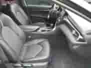 2021 Toyota Camry SE Nightshade z VIN 4T1T11AK9MU430894, wystawiony jako IAAI lot #43127250 z przebiegiem 80 059 mil mil oraz . Historia ofert i sprzedaży dostępna na DreamBid. Obrazek 5.