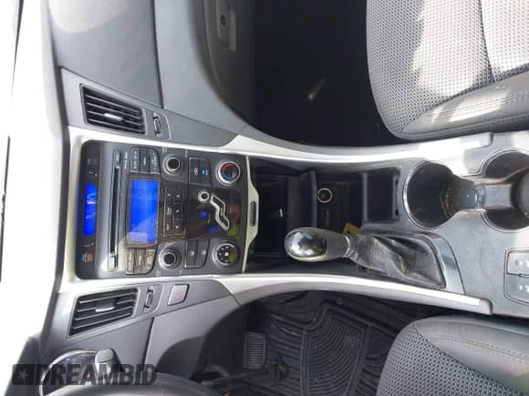 2013 Hyundai Sonata GLS с VIN 5NPEB4AC3DH648327, выставлен на аукционе IAAI как лот 43220088 с пробегом 161 940 миль миль и . История ставок и продаж доступна на DreamBid. Изображение 15.