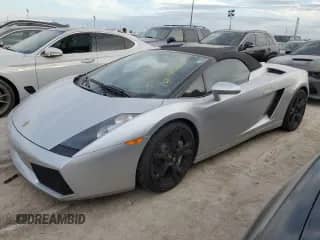 2007 Lamborghini Gallardo с VIN ZHWGU22T57LA05137, выставлен на аукционе Copart как лот 76275354 с пробегом Не указан миль и Списание • Salvage title. История ставок и продаж доступна на DreamBid. Изображение 1.