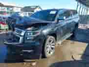 2018 Chevrolet Suburban Premier z VIN 1GNSKJKCXJR134700, wystawiony jako IAAI lot #41282040 z przebiegiem 105 554 mil mil oraz . Historia ofert i sprzedaży dostępna na DreamBid. Obrazek 2.