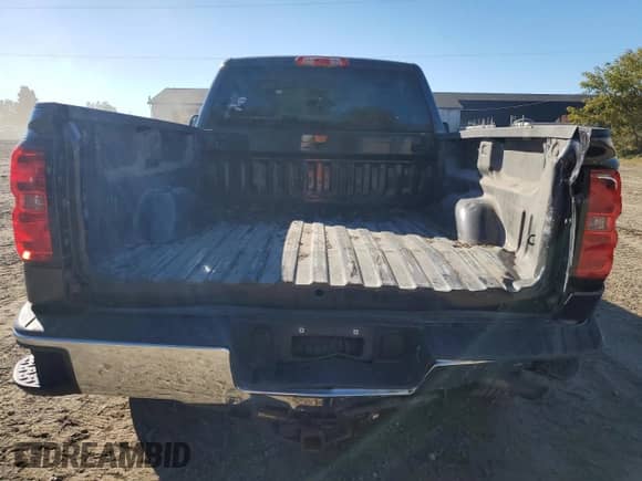 2015 Chevrolet Silverado 1500 Work Truck z VIN 1GCNCPEH0FZ179620, wystawiony jako Copart lot #86633735 z przebiegiem 107 607 mil mil oraz Czysty tytuł • Clean title. Historia ofert i sprzedaży dostępna na DreamBid. Obrazek 6.