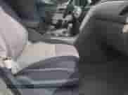 2015 Chevrolet Traverse LT с VIN 1GNKRGKD5FJ192730, выставлен на аукционе IAAI как лот 43156725 с пробегом Не указан миль и . История ставок и продаж доступна на DreamBid. Изображение 5.