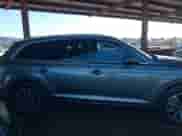 2017 Audi Q7 Premium Plus с VIN WA1LAAF73HD022268, выставлен на аукционе IAAI как лот 43558458 с пробегом 142 480 миль миль и . История ставок и продаж доступна на DreamBid. Изображение 13.