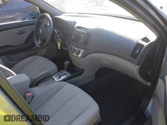 2010 Hyundai Elantra GLS с VIN KMHDU4AD0AU024397, выставлен на аукционе IAAI как лот 43143121 с пробегом 57 315 миль миль и . История ставок и продаж доступна на DreamBid. Изображение 5.