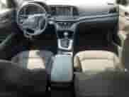 2017 Hyundai Elantra Limited с VIN KMHD84LF4HU241335, выставлен на аукционе Copart как лот 71693245 с пробегом 70 259 миль миль и Списание • Salvage title. История ставок и продаж доступна на DreamBid. Изображение 8.