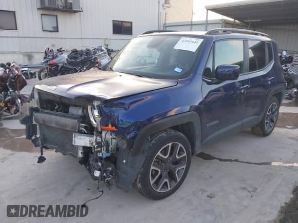 2018 Jeep Renegade Latitude with VIN ZACCJABB0JPJ64274, listed as a IAAI auction lot 42997641 with 47,008 mi miles and . Bid and sale history available at DreamBid. Image 18.