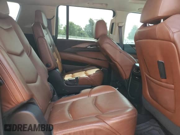 2015 Cadillac Escalade ESV Luxury с VIN 1GYS4SKJ5FR651377, выставлен на аукционе Copart как лот 69732365 с пробегом 178 689 миль миль и Списание • Salvage title. История ставок и продаж доступна на DreamBid. Изображение 11.