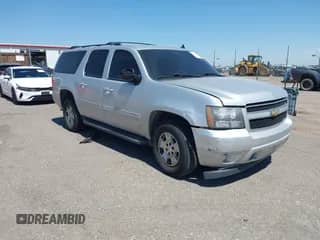 2011 Chevrolet Suburban LT с VIN 1GNSKJE33BR334105, выставлен на аукционе IAAI как лот 42921551 с пробегом 210 773 миль миль и . История ставок и продаж доступна на DreamBid. Изображение 1.