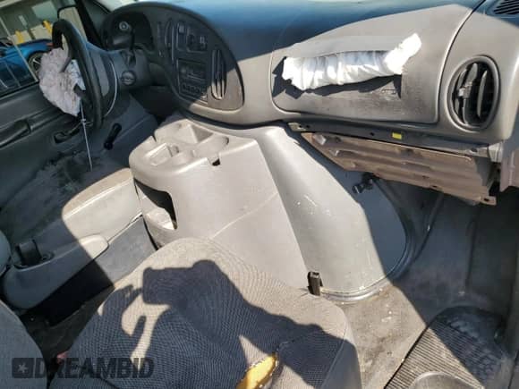 2004 Ford Econoline Cargo with VIN 1FTSS34S14HA04260, listed as a Copart auction lot 68658975 with Not provided miles and Salvage title. Bid and sale history available at DreamBid. Image 8.