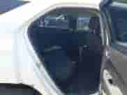 2015 Chevrolet Equinox LT z VIN 2GNFLFE36F6195374, wystawiony jako IAAI lot #42610707 z przebiegiem 169 836 mil mil oraz . Historia ofert i sprzedaży dostępna na DreamBid. Obrazek 8.