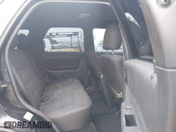 2011 Ford Escape XLT с VIN 1FMCU9D77BKA91249, выставлен на аукционе IAAI как лот 43106268 с пробегом Не указан миль и . История ставок и продаж доступна на DreamBid. Изображение 8.