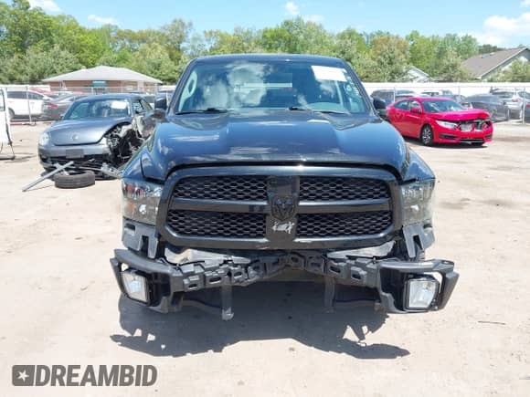 2019 Ram 1500 Express z VIN 1C6RR7FT6KS543228, wystawiony jako IAAI lot #42270669 z przebiegiem 57 009 mil mil oraz . Historia ofert i sprzedaży dostępna na DreamBid. Obrazek 13.