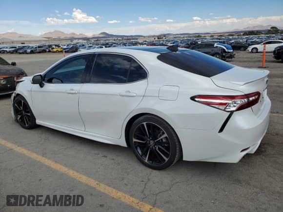 2020 Toyota Camry XSE с VIN 4T1K61AK4LU952330, выставлен на аукционе Copart как лот 84054715 с пробегом 29 989 миль миль и Списание • Salvage title. История ставок и продаж доступна на DreamBid. Изображение 2.