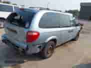 2003 Dodge Caravan SE с VIN 1D4GP24333B277117, выставлен на аукционе IAAI как лот 43155669 с пробегом 309 419 миль миль и . История ставок и продаж доступна на DreamBid. Изображение 4.