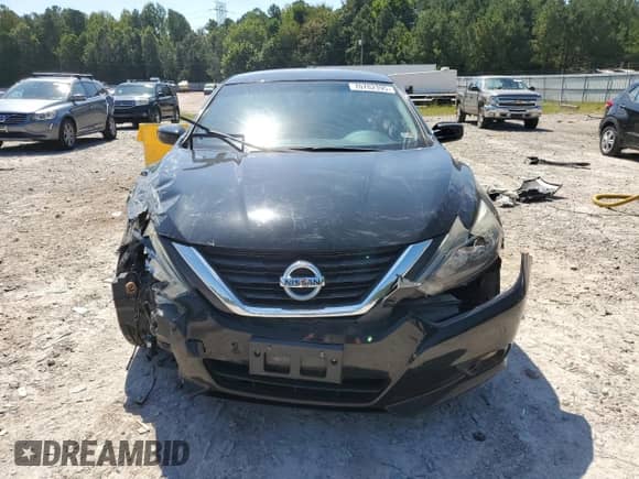2016 Nissan Altima SR with VIN 1N4AL3AP6GC293877, listed as a Copart auction lot 70702395 with 159,156 mi miles and Salvage title. Bid and sale history available at DreamBid. Image 5.
