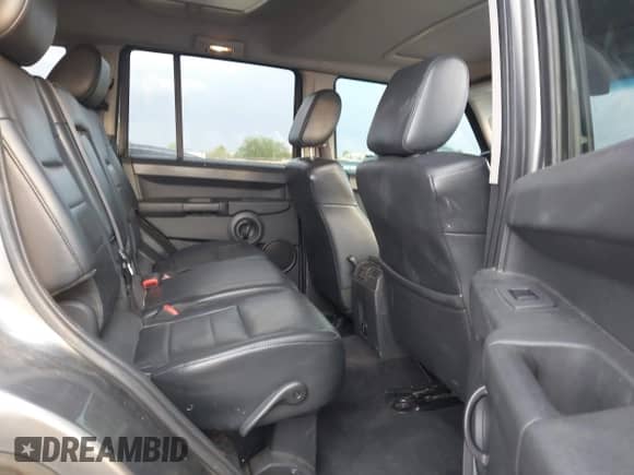2008 Jeep Commander Sport с VIN 1J8HG48NX8C172027, выставлен на аукционе IAAI как лот 42756337 с пробегом 178 777 миль миль и . История ставок и продаж доступна на DreamBid. Изображение 8.
