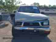 1997 Toyota Tacoma с VIN 4TAWN72N6VZ224434, выставлен на аукционе IAAI как лот 42120000 с пробегом 328 012 миль миль и . История ставок и продаж доступна на DreamBid. Изображение 12.