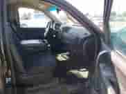 2013 GMC Sierra 1500 SLE z VIN 3GTP2VE7XDG185672, wystawiony jako IAAI lot #43336180 z przebiegiem 236 690 mil mil oraz . Historia ofert i sprzedaży dostępna na DreamBid. Obrazek 5.