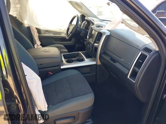 2017 Ram 1500 Big Horn с VIN 1C6RR7LGXHS611319, выставлен на аукционе IAAI как лот 42045986 с пробегом 174 744 миль миль и . История ставок и продаж доступна на DreamBid. Изображение 5.