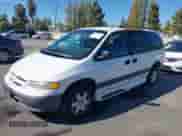 1997 Dodge Caravan SE with VIN 2B4GP44R3VR260414, listed as a IAAI auction lot 43475033 with 143,820 mi miles and . Bid and sale history available at DreamBid. Image 2.