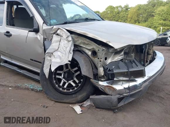 2005 Chevrolet Colorado LS Z71 с VIN 1GCDT196558157151, выставлен на аукционе IAAI как лот 43223741 с пробегом 182 215 миль миль и . История ставок и продаж доступна на DreamBid. Изображение 6.