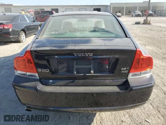 2007 Volvo S60 2.5L Turbo с VIN YV1RH592572638495, выставлен на аукционе Copart как лот 56335705 с пробегом 194 720 миль миль и Чистый • Clean title. История ставок и продаж доступна на DreamBid. Изображение 6.