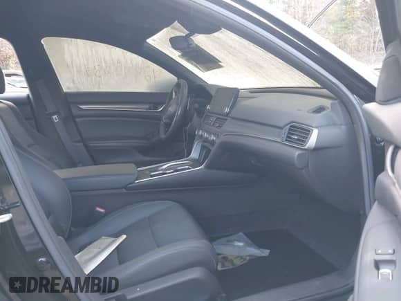 2021 Honda Accord Sport z VIN 1HGCV2F32MA014205, wystawiony jako IAAI lot #43546460 z przebiegiem Nie podano mil oraz . Historia ofert i sprzedaży dostępna na DreamBid. Obrazek 5.