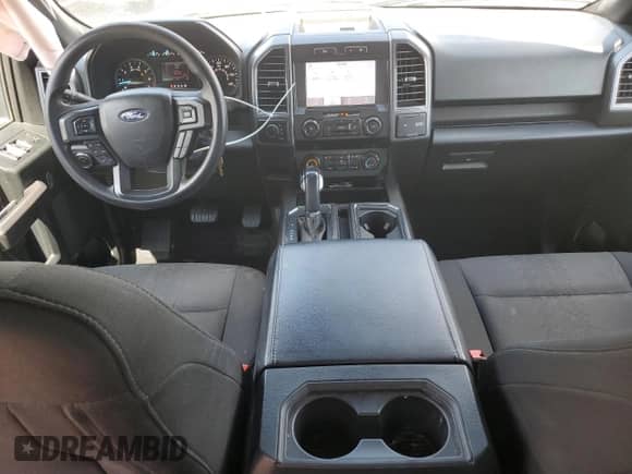 2020 Ford F-150 XL z VIN 1FTEW1EP4LKD66357, wystawiony jako Copart lot #69706735 z przebiegiem 72 632 mil mil oraz Szkoda całkowita • Salvage title. Historia ofert i sprzedaży dostępna na DreamBid. Obrazek 8.