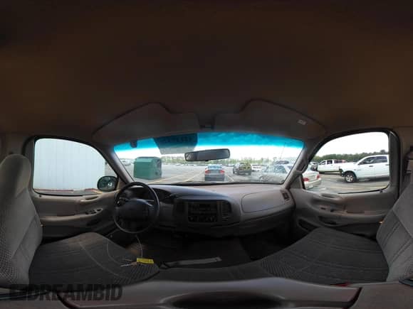 1997 Ford F-150 с VIN 1FTDF17W9VNA84250, выставлен на аукционе IAAI как лот 42149320 с пробегом 85 297 миль миль и . История ставок и продаж доступна на DreamBid. Изображение 18.