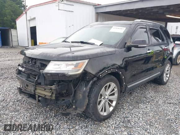 2018 Ford Explorer Limited с VIN 1FM5K7F87JGC80574, выставлен на аукционе IAAI как лот 42958183 с пробегом 107 969 миль миль и . История ставок и продаж доступна на DreamBid. Изображение 18.