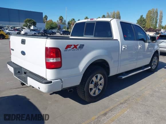 2008 Ford F-150 XLT with VIN 1FTPW12568KC48667, listed as a IAAI auction lot 43486893 with 264,791 mi miles and . Bid and sale history available at DreamBid. Image 4.
