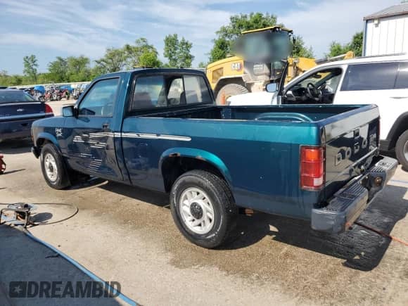 1993 Dodge Dakota S с VIN 1B7FL26XXPS190311, выставлен на аукционе Copart как лот 61267885 с пробегом 101 207 миль миль и Списание • Salvage title. История ставок и продаж доступна на DreamBid. Изображение 2.