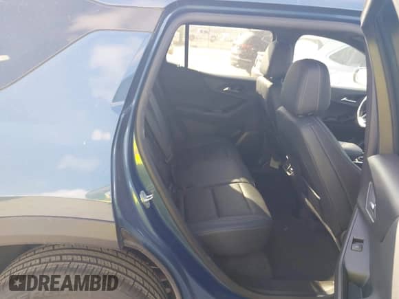 2025 Chevrolet Equinox FWD LT с VIN 3GNAXHEGXSL173123, выставлен на аукционе IAAI как лот 43508027 с пробегом 29 902 миль миль и . История ставок и продаж доступна на DreamBid. Изображение 8.