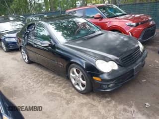 2007 Mercedes-Benz C 230 Sport with VIN WDBRF52H47F910214, listed as a IAAI auction lot 43049141 with 110,066 mi miles and . Bid and sale history available at DreamBid. Image 1.