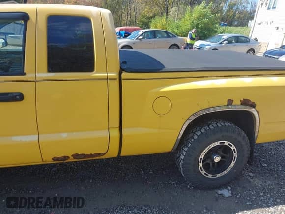 2006 Dodge Dakota ST with VIN 1D7HE22N36S684747, listed as a IAAI auction lot 43470915 with 149,251 mi miles and . Bid and sale history available at DreamBid. Image 6.