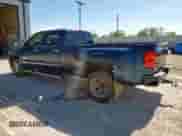 2015 Chevrolet Silverado 3500HD High Country с VIN 1GC4K1E82FF583421, выставлен на аукционе Copart как лот 64168065 с пробегом 189 799 миль миль и Чистый • Clean title. История ставок и продаж доступна на DreamBid. Изображение 2.