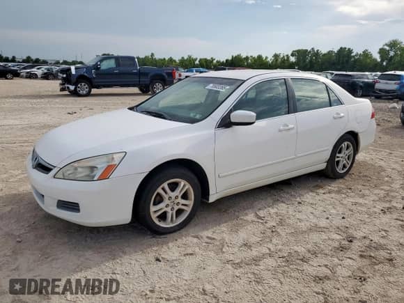 2007 Honda Accord LX SE с VIN JHMCM56357C011678, выставлен на аукционе Copart как лот 70803395 с пробегом 116 868 миль миль и Чистый • Clean title. История ставок и продаж доступна на DreamBid. Изображение 1.