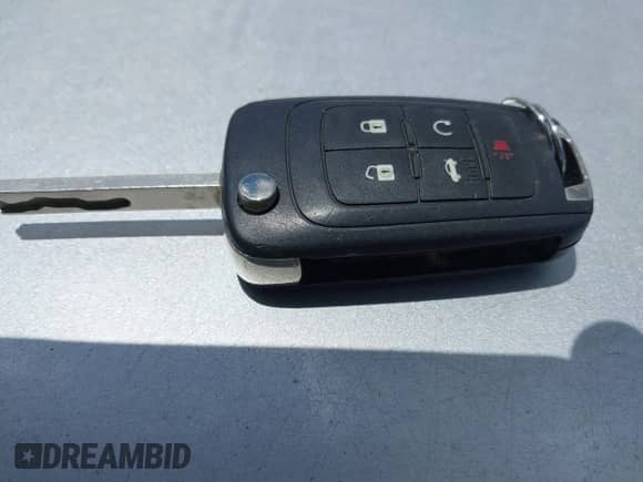 2016 Chevrolet Impala LTZ z VIN 1G1145S31GU105395, wystawiony jako IAAI lot #42924591 z przebiegiem 145 678 mil mil oraz . Historia ofert i sprzedaży dostępna na DreamBid. Obrazek 11.